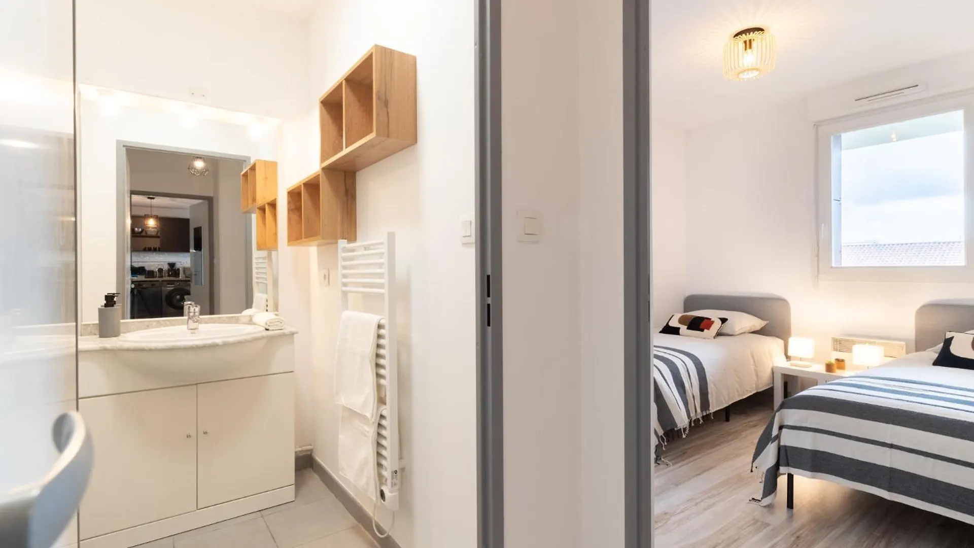 Daire Le Rubens - Appartement 2 Chambres - 6 Personnes - Parking - Metro Toulouse Fransa